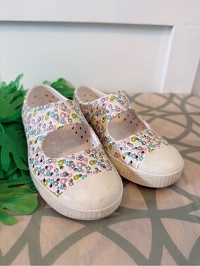 Native Jefferson Juniper Print Shoes - Wayward Ditsy Floral